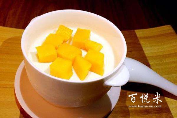 大家有沒(méi)有芒果雙皮奶的制作方法跟配方可以分享的？